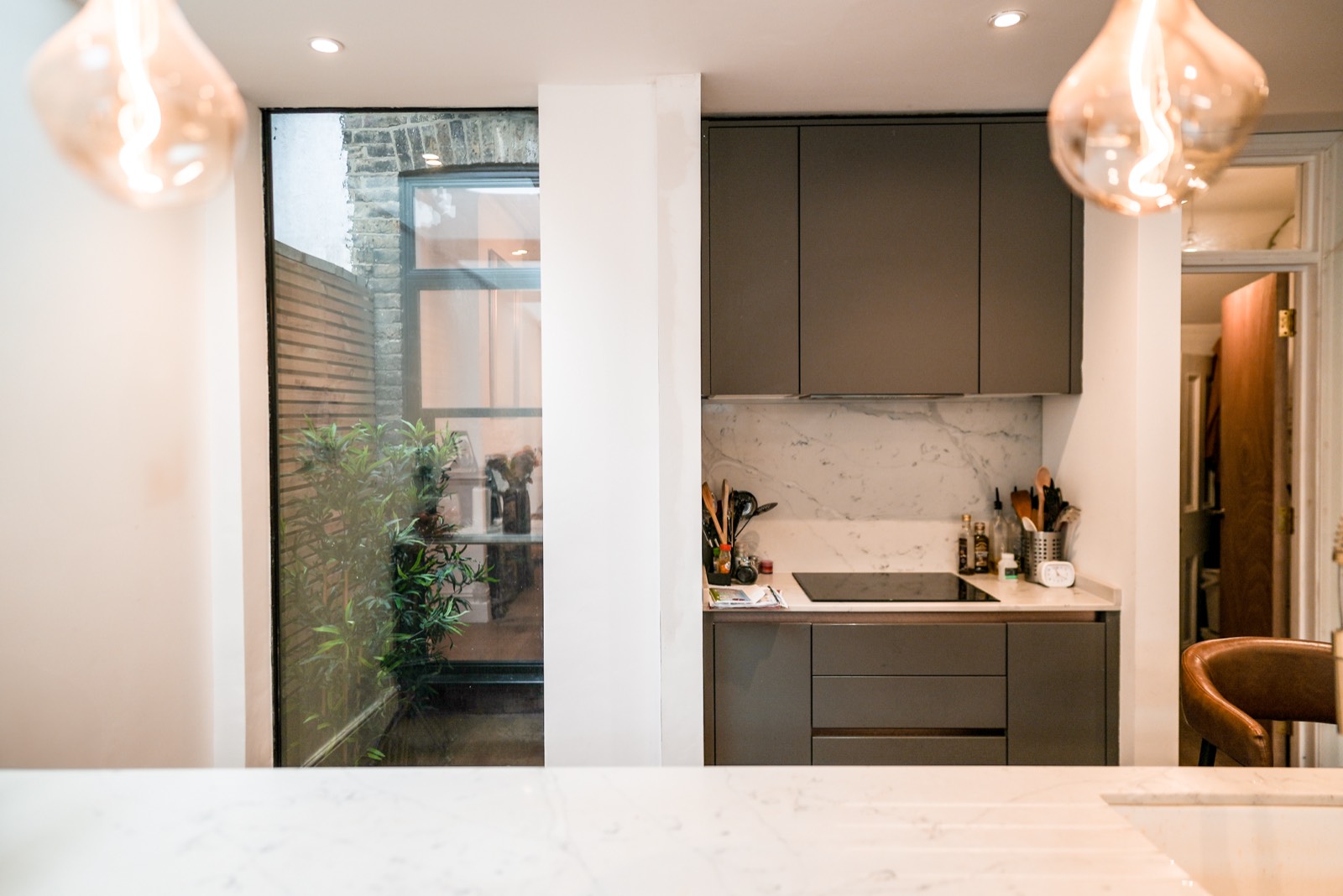 Purves Road exterior